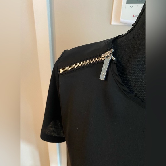 Michael Kors satiny black top - Picture 6 of 7